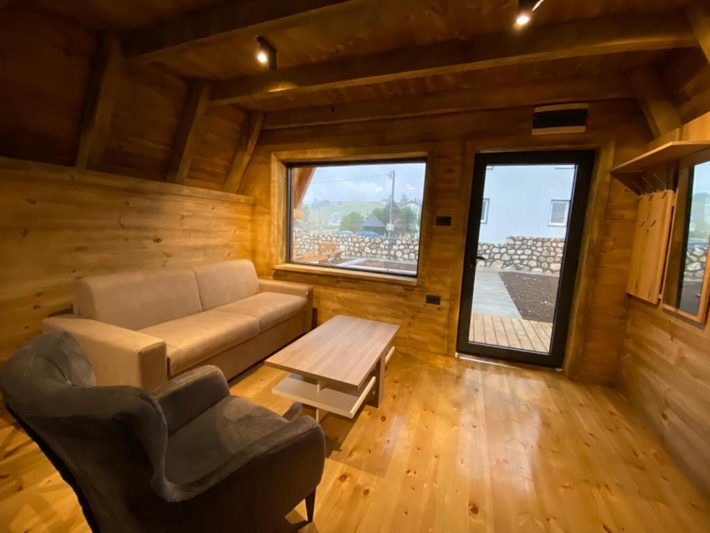 Вилла Dandelion House Жабляк Экстерьер фото